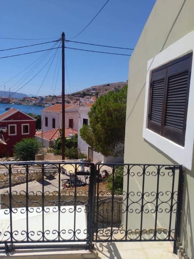 Casa Con Vista Apartments Chalki Town Exterior photo